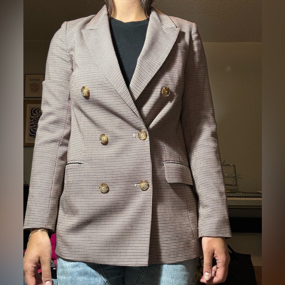 Tweed double breasted Aritzia Babaton blazer
